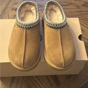 Ugg Tasman Shoes